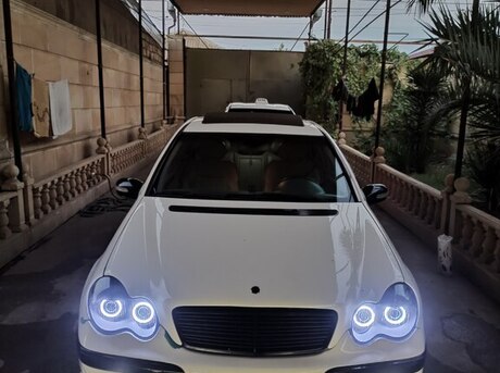 Mercedes C 230 2005