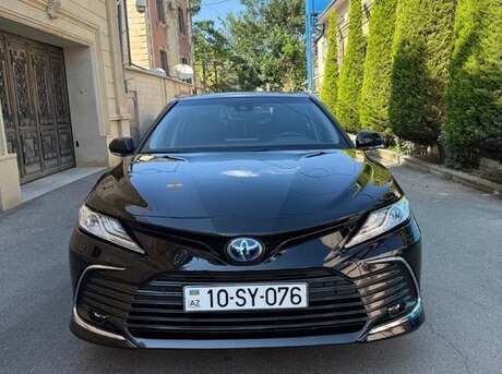 Toyota Camry 2023