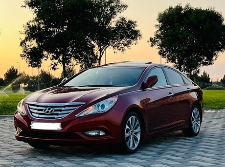 Hyundai Sonata 2010