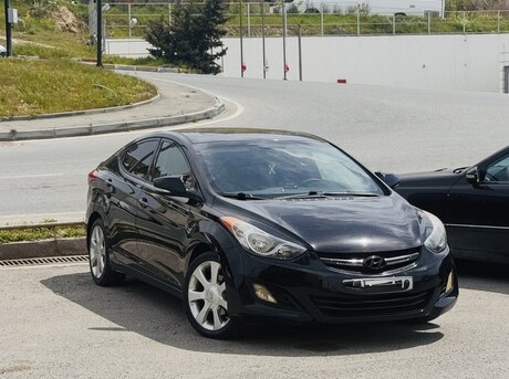 Hyundai Elantra 2013