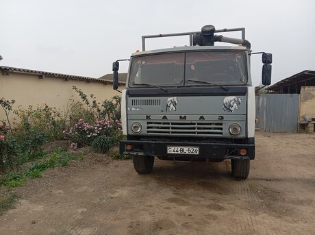 KamAz 53212 1991