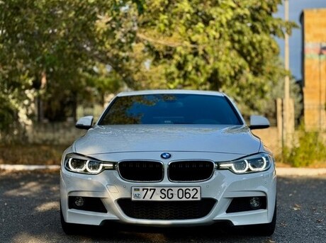 BMW 330 2016