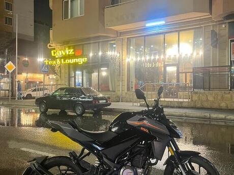 CFMOTO 250 NK 2025