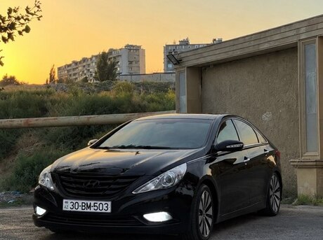 Hyundai Sonata 2011