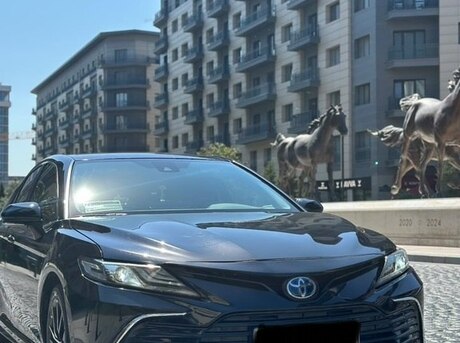 Toyota Camry 2023