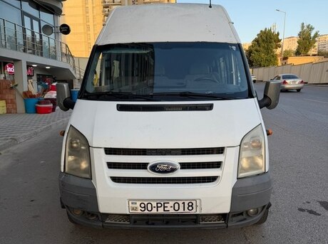 Ford Transit 2011