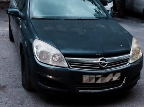 Opel Astra 2009