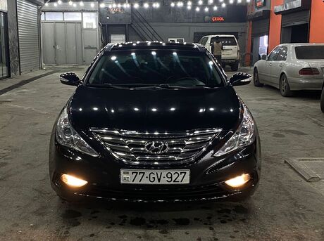 Hyundai Sonata 2010