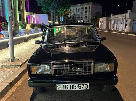 LADA (VAZ) 2107 2010