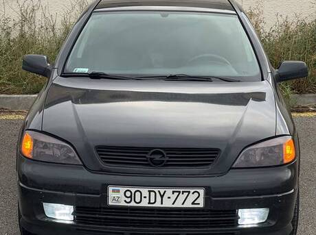 Opel Astra 2005