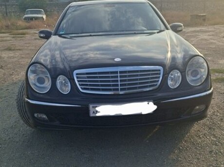 Mercedes E 220 2005