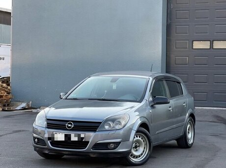 Opel Astra 2004