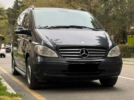Mercedes Viano 2006
