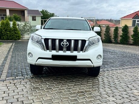 Toyota Land Cruiser Prado 2014
