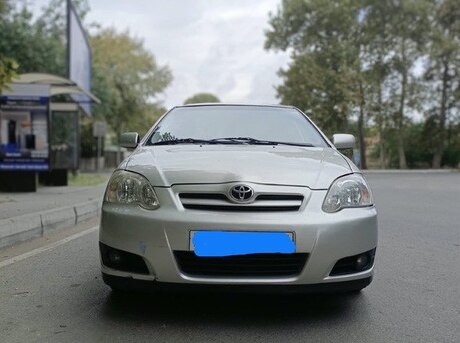 Toyota Corolla 2004