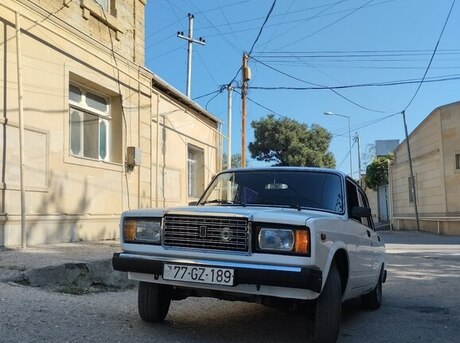 LADA (VAZ) 2107 2005