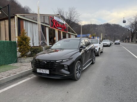 Hyundai  2025