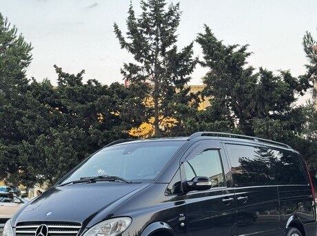 Mercedes Viano 2008