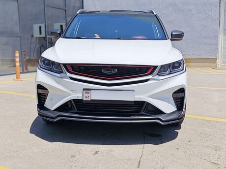 Geely Coolray 2022