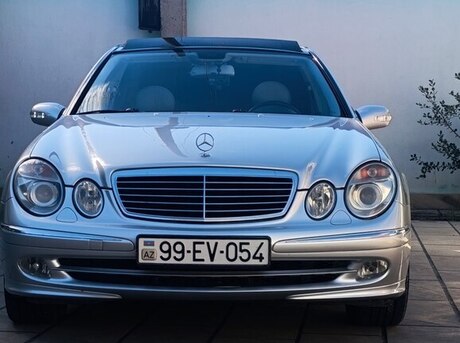 Mercedes E 240 2002