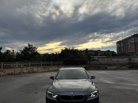 BMW 328 2015