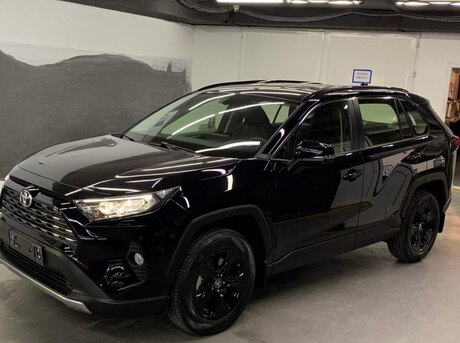 Toyota RAV4 2021