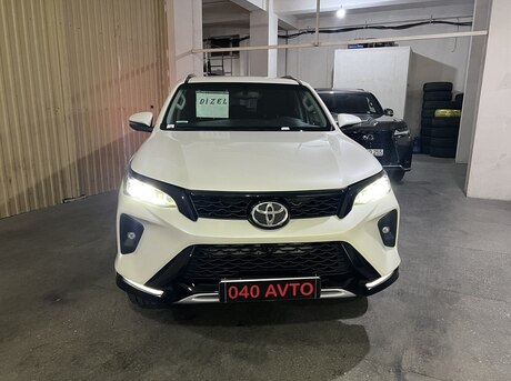 Toyota Fortuner 2022