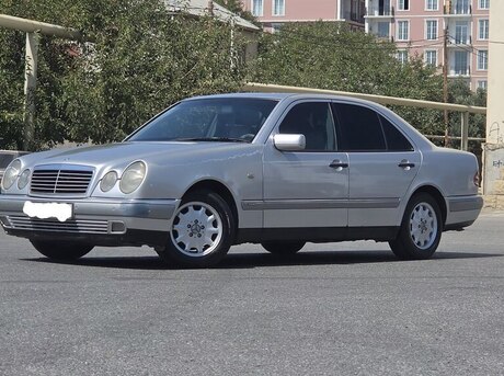 Mercedes E 240 1998