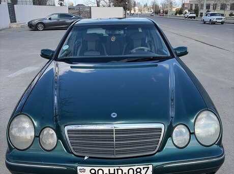 Mercedes E 240 1999