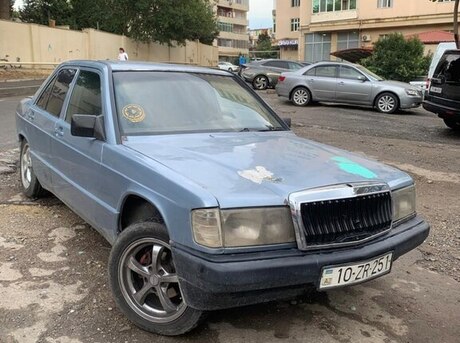 Mercedes 190 1992