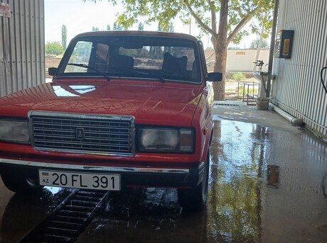 LADA (VAZ) 2107 2005