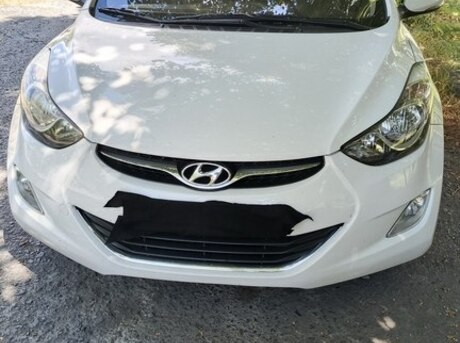 Hyundai Elantra 2011