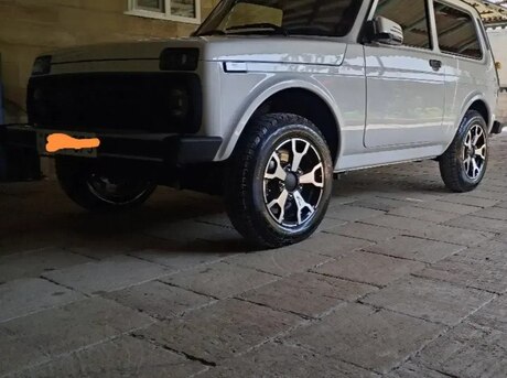 LADA (VAZ) Niva 2024