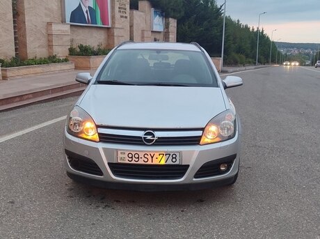 Opel Astra 2005