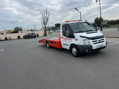Ford Transit 2011