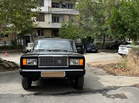 LADA (VAZ) 2107 2010