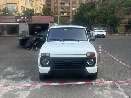 LADA (VAZ) Niva 2024