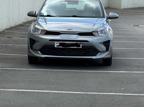 Kia Rio 2021