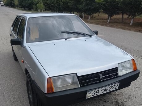 LADA (VAZ) 21099 2001