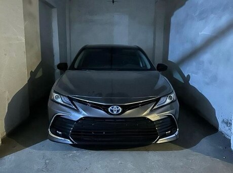 Toyota Camry 2023