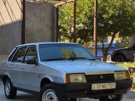 LADA (VAZ) 21099 2003