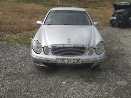Mercedes E 270 2002