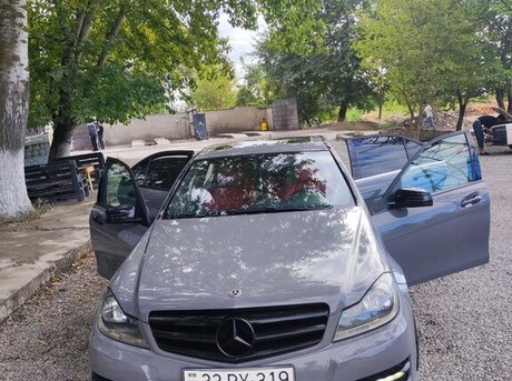 Mercedes C 250 2014