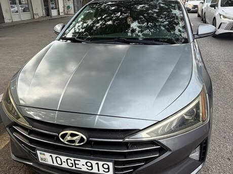 Hyundai Elantra 2018