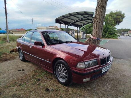 BMW 518 1992
