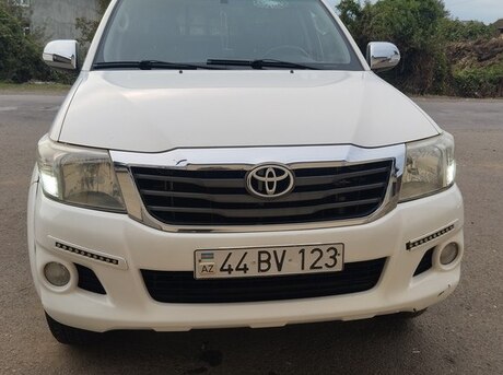 Toyota Hilux 2011