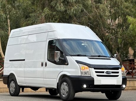 Ford Transit 2011