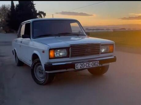 LADA (VAZ) 2107 2005