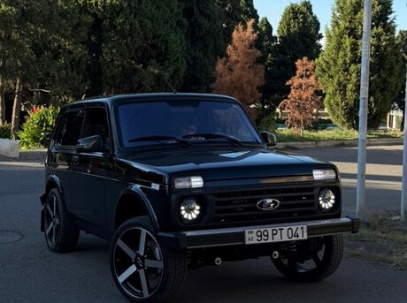 LADA (VAZ) Niva 2025