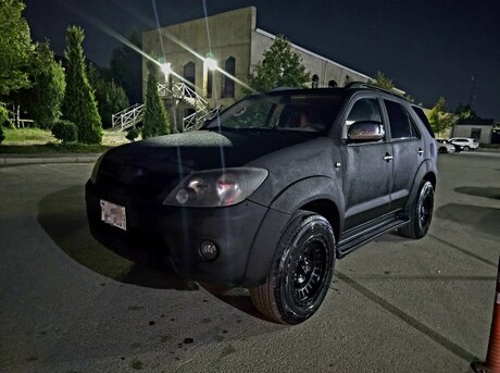 Toyota Fortuner 2006